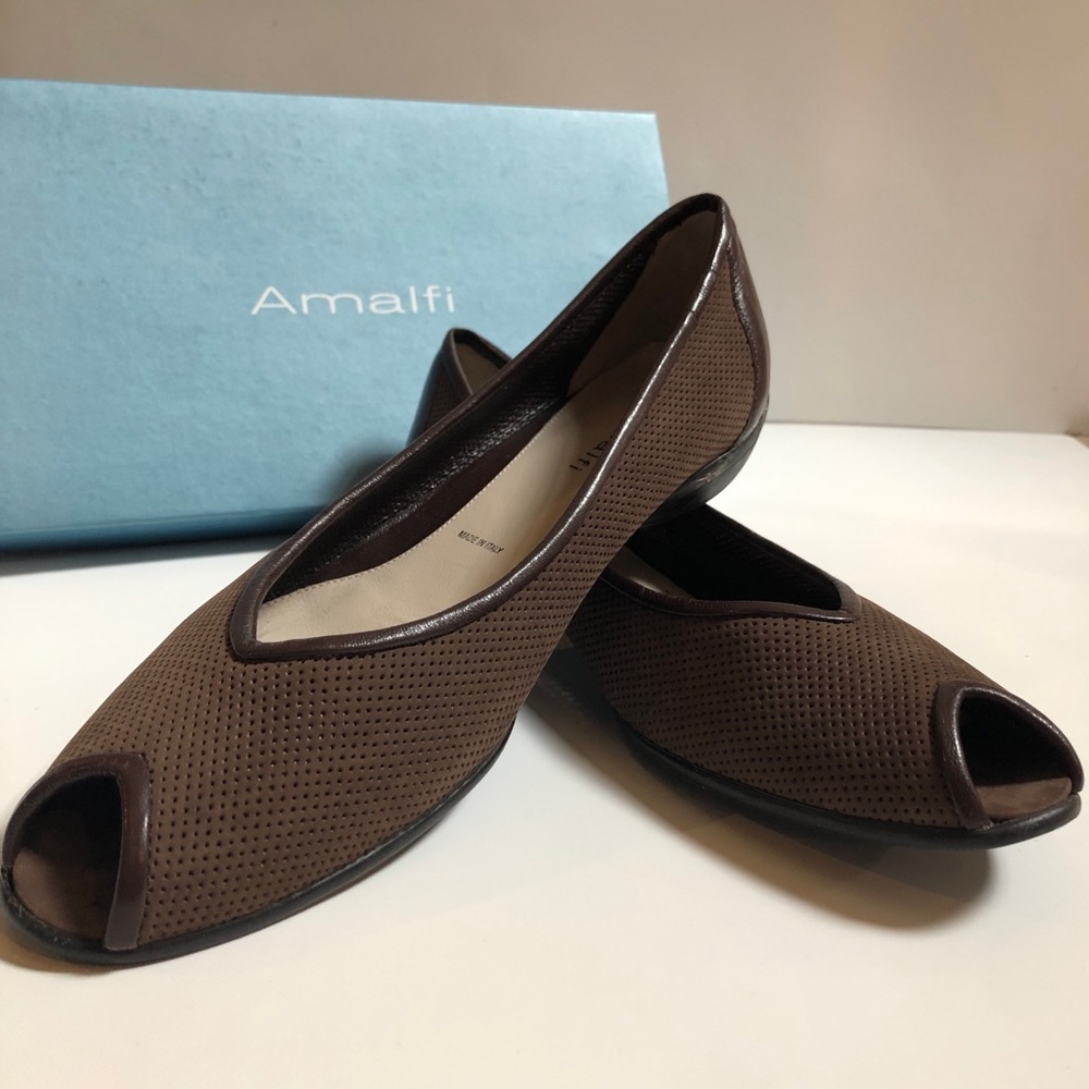🎉SALE 🎉 ✨HP✨ Amalfi “Sallena” Flats